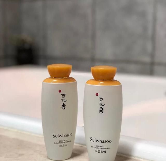 难用水乳“吐槽”:悦诗风吟上榜,雪花秀长闭口,雪肌精太刺激!