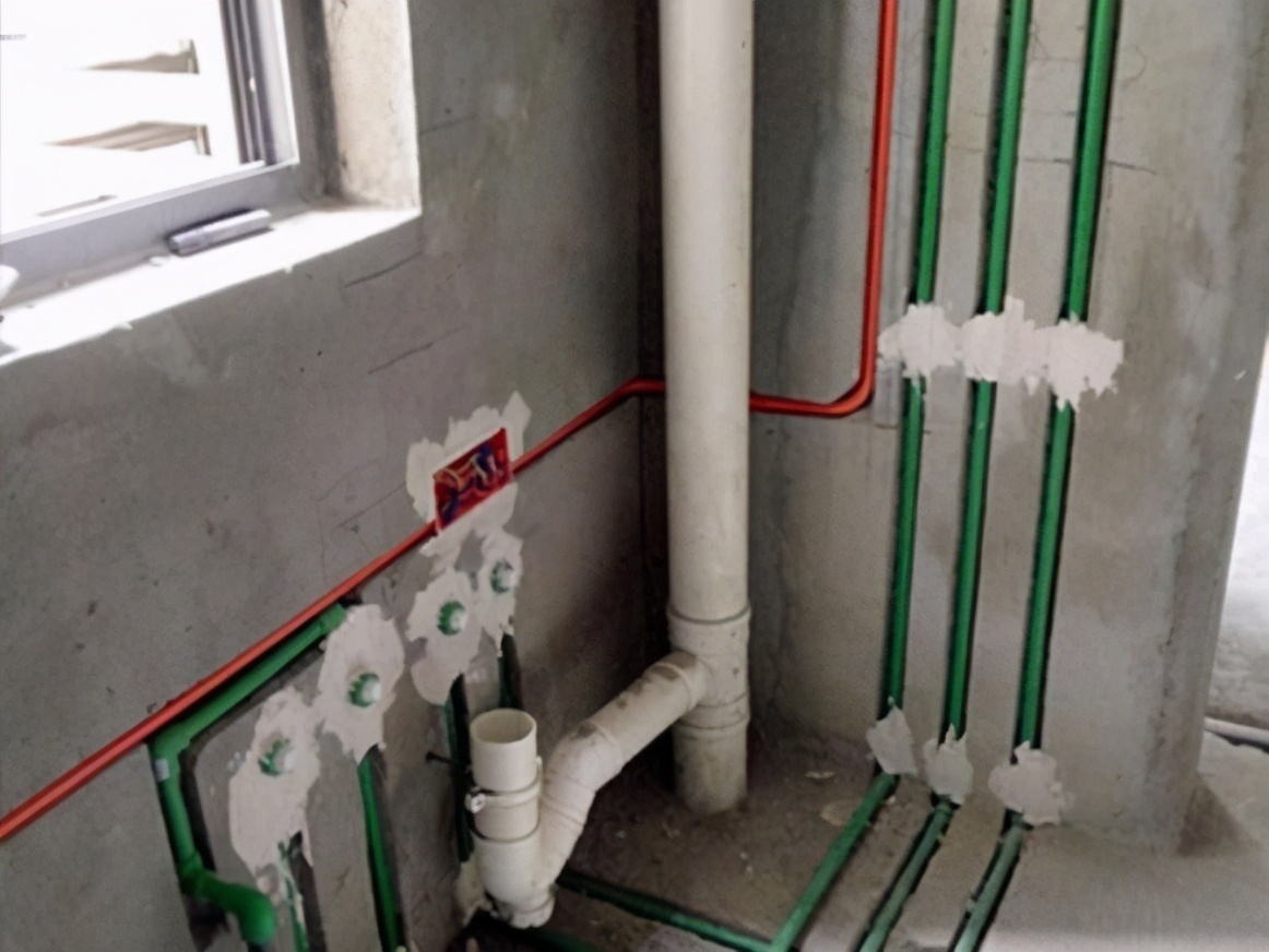 热水器|家里水管万万不要这样安装,好多人都不听劝,入住才知有多不实用
