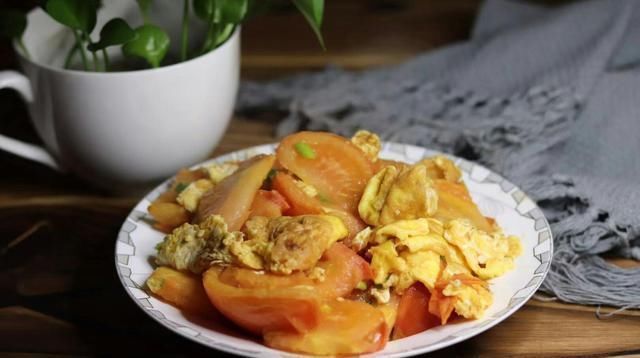 每周|坚持每周吃这菜,脸色红润,腰也细了,闺蜜直夸越来越好看