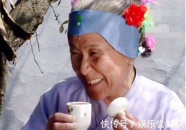 周瑞@红楼梦中神秘的刘姥姥:她精通上流社会交际,绝不是简单的穷婆子