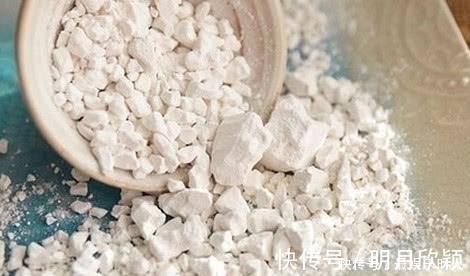 疏通血管|高血脂“害怕”的几种食物，每天吃一些，有助疏通血管，预防血栓