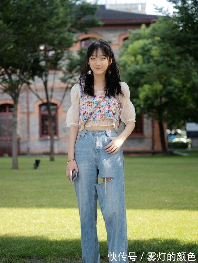 精髓 牛仔裤再百搭也不能瞎穿,掌握这几招穿搭精髓,旧衣也能变新衣