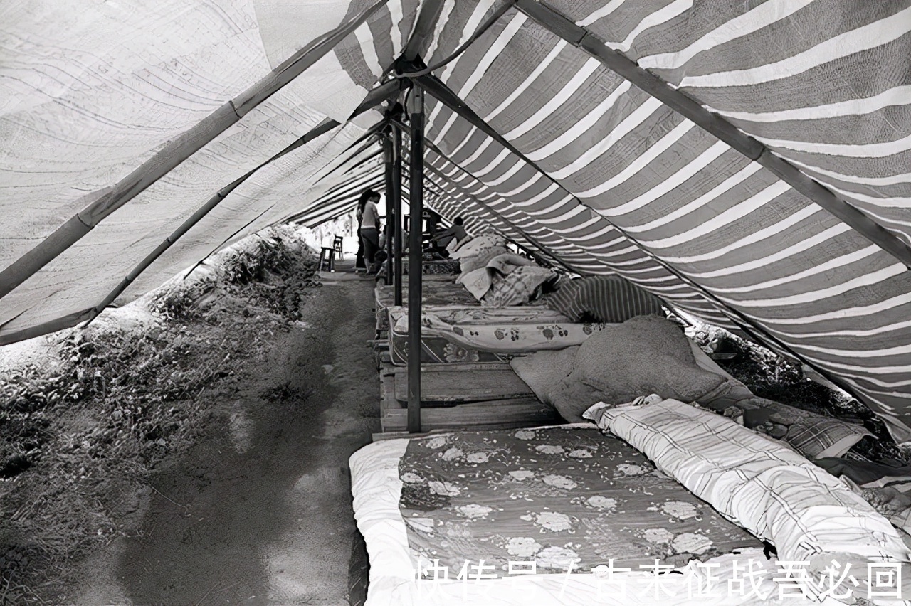 扬州#1976年,扬州老人以18元卖掉祖传“瓶子”,后被法国开出40亿天价