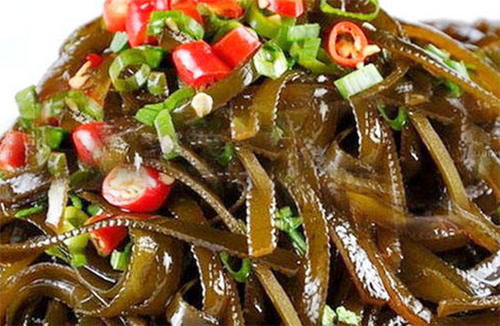 湿气|小暑往后盛夏全是40度暴晒，孩子多吃凉拌菜，清脆爽口，开胃下饭