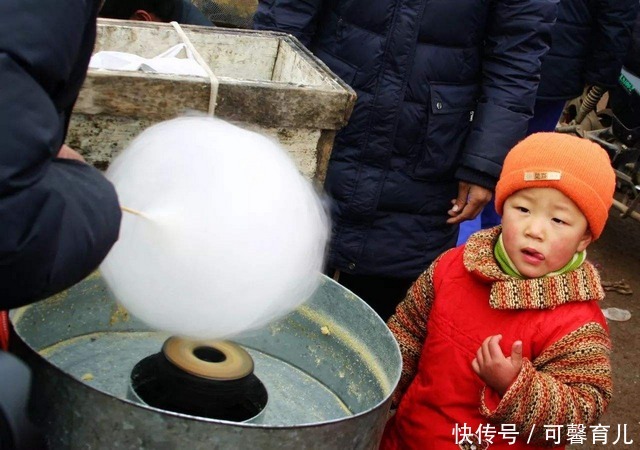 做法非常|小学校长做棉花糖奖励优秀学生，网友：这个学校还招人吗？我想去