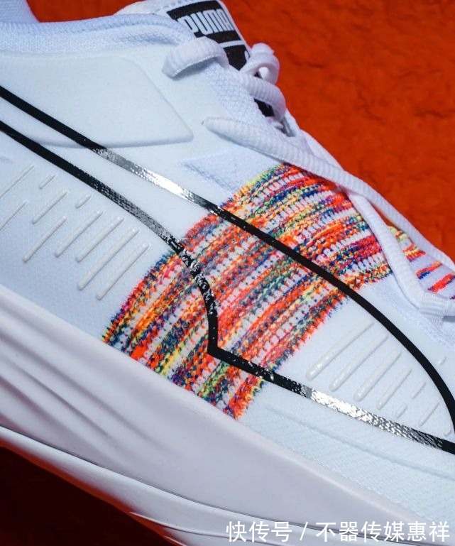 球鞋图见丨提起“又帅又能打”的球鞋,你最先想起的是____?