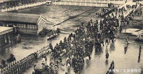 慈禧太后|慈禧太后为何时隔一年才出殡，出殡当天又为何臭气熏天？