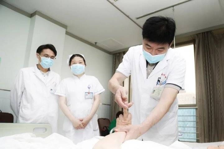 通道|“管中窥豹”，微创通道精准治疗腰椎病变