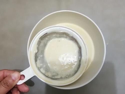 鸡蛋|教你做创意小零食,1碗面粉,2个鸡蛋,锅里一炸,比蛋糕都好吃