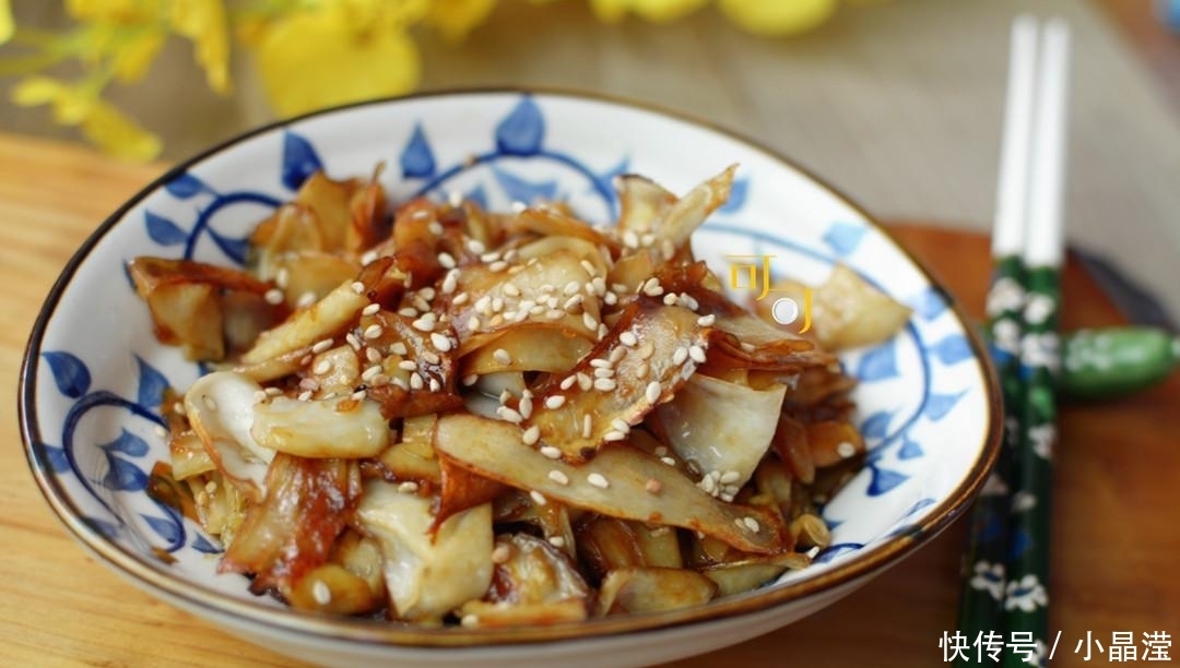 杏鲍菇这么烧又香又入味, 下酒下饭还不怕胖, 每次烧两个都不过瘾