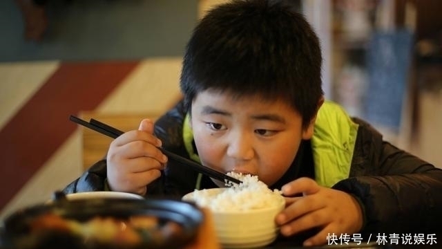 父母|5岁男童硬生生被喂成“脾衰竭”,医生:父母的好心是在害娃