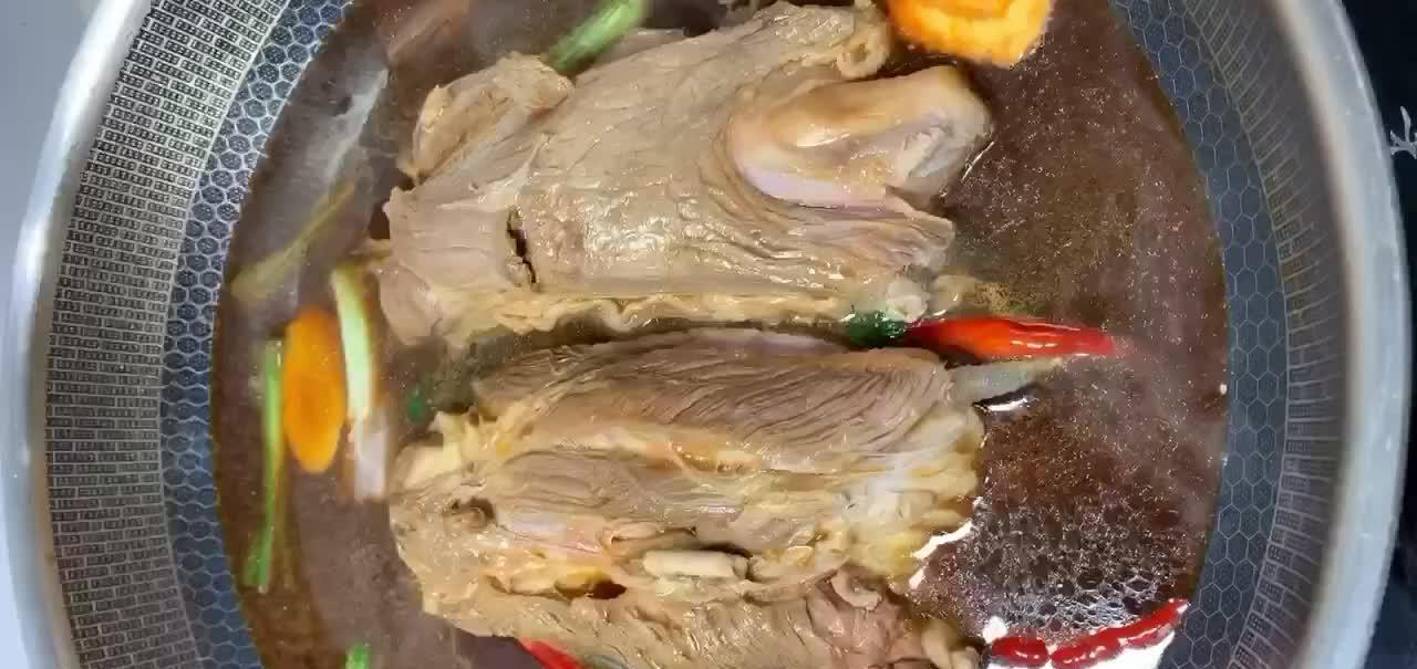 酱牛肉做的不好吃？告诉大家1个“笨”办法，和外头卖的一样香！