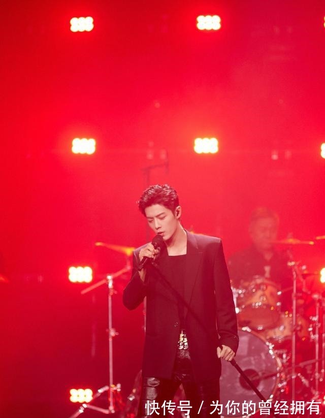 肖戰(zhàn)6個(gè)半小時(shí)獲7個(gè)品牌認(rèn)領(lǐng)，創(chuàng)意總監(jiān)親挺！