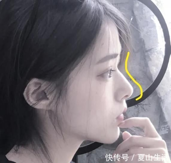 水滴鼻|经常捏鼻子能挽救塌鼻梁吗学会这3招,或能拥有“水滴鼻”