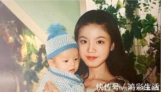 睫毛|“谢父母不用整容之恩”爸妈基因好,就是宝宝的“本钱”