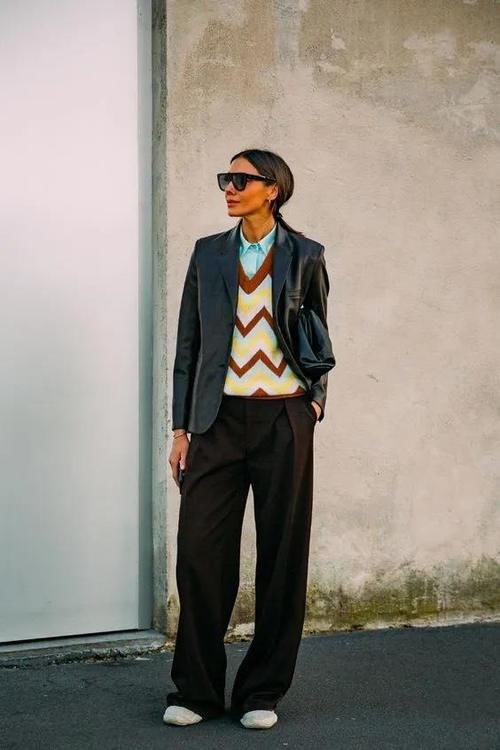 不会穿？教你两种“叠穿”穿法，每天出门不重样