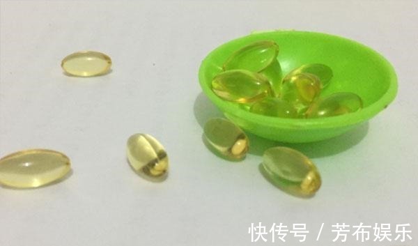 激素分泌|不论男女,睡前吃维生素E,身体的喜人变化,大家是有目共睹的