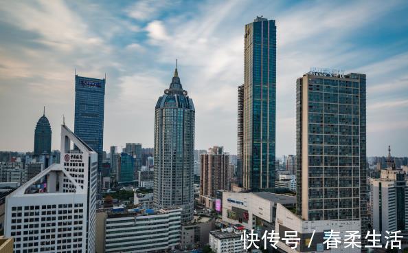 买房|房产证到手就“万事大吉”?别高兴太早,及时办3件事省心省钱