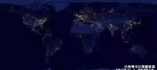 卫星 从卫星上看东亚的夜景，对比三个时期的中日韩三国差距