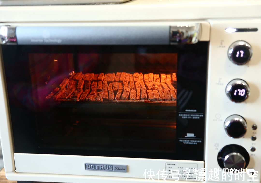 半斤燕麦，两根香蕉，做一堆吃5天，春天踏青边走边吃越嚼越香！