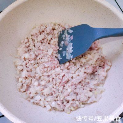 拌面|我这样做沙茶肉酱盖饭（拌饭拌面绝绝子），家人都爱吃