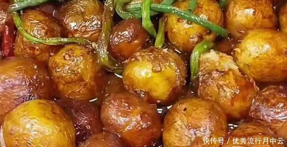 黄豆酱|夏季，这三样食材真搭，不炒不凉拌，放锅中加水一炖，太下饭了！