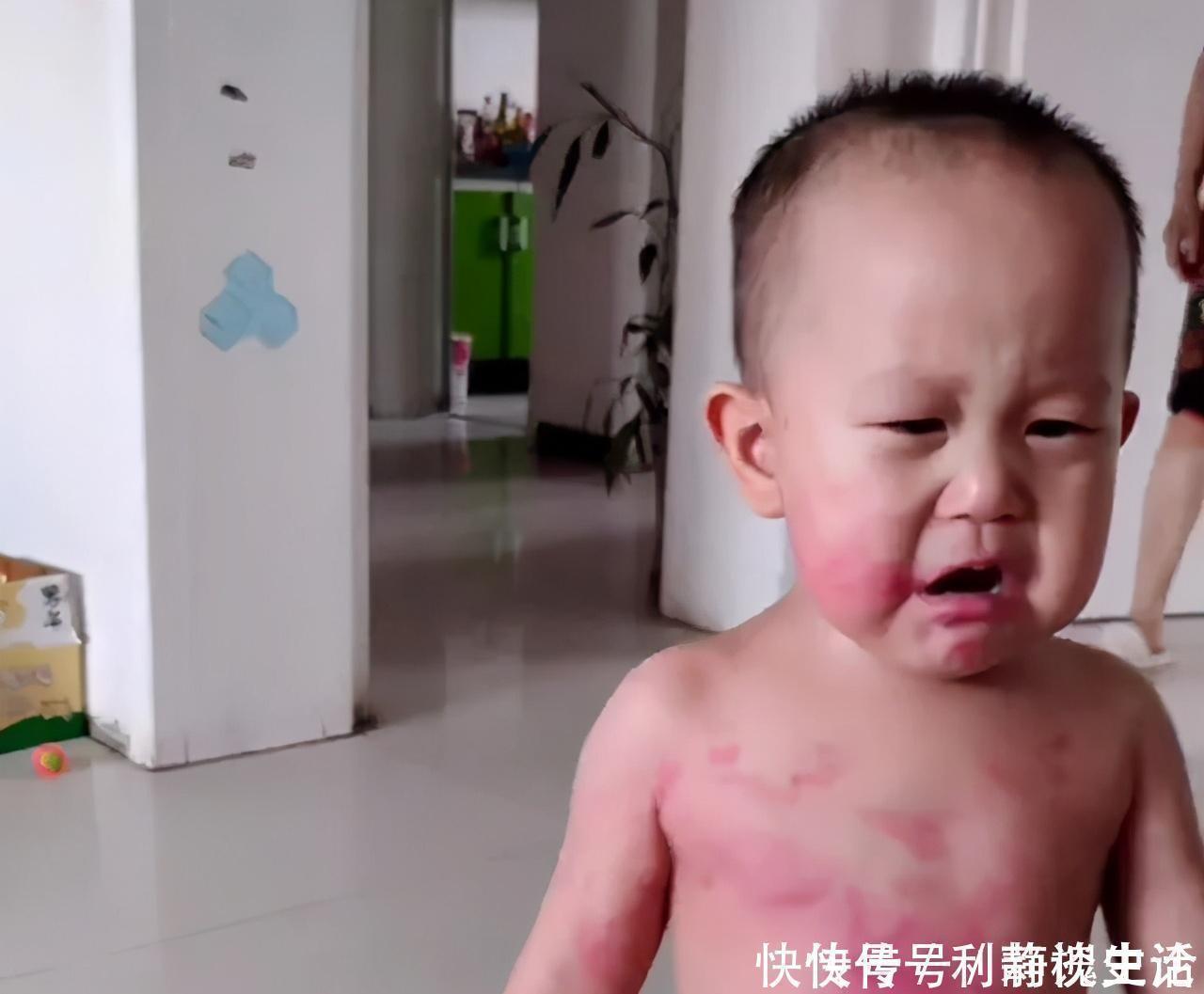 烈焰红唇 “毁口红”火了?小学生和中学生先忍了,看到大学生操作:土豪吧