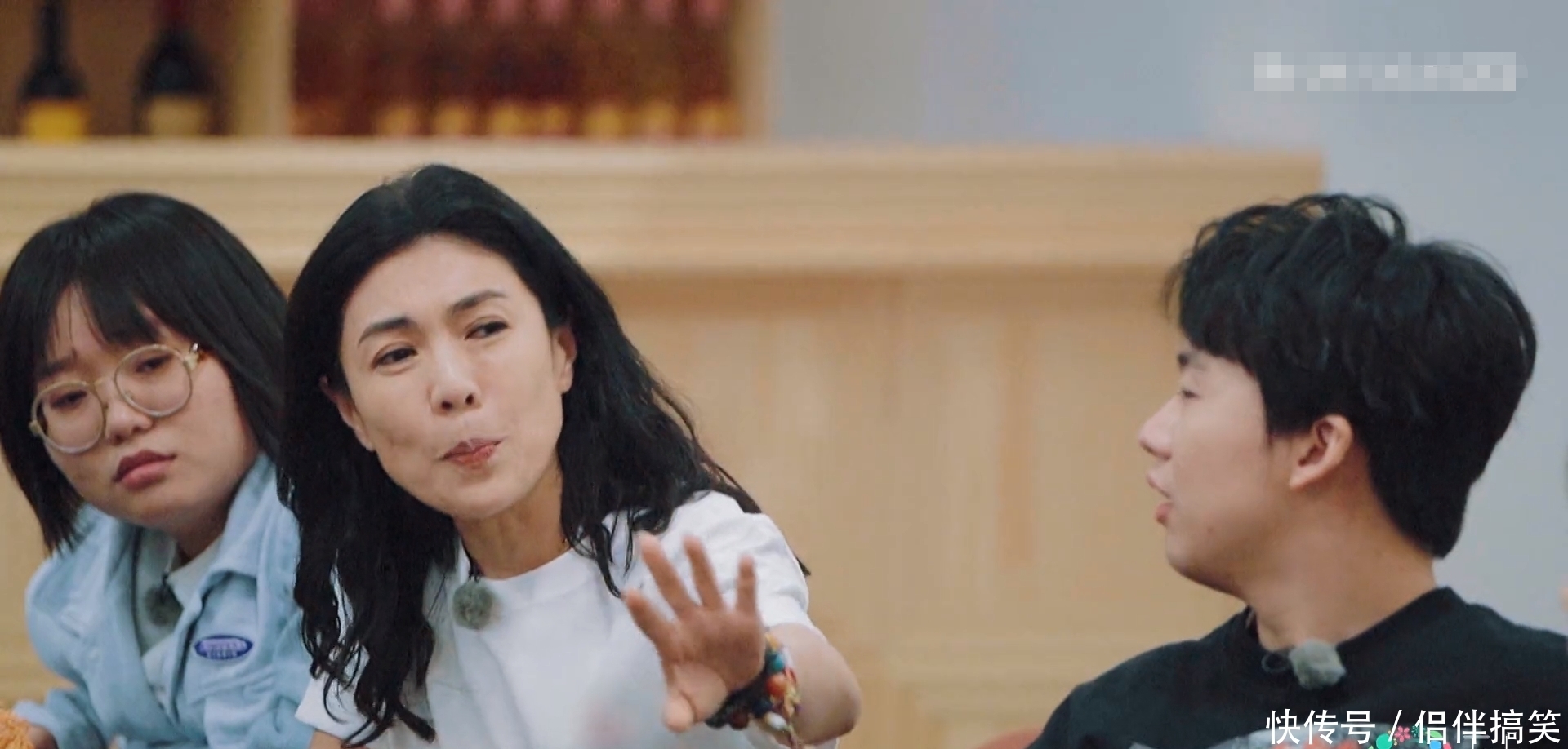 郭麒麟|《桃花坞》开播引争议,苏芒一天伙食费650,节目组澄清被吐槽