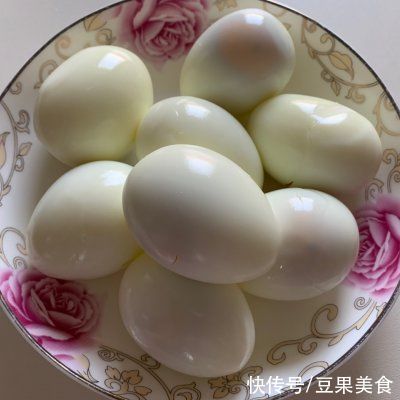  卤鸡|好吃到飞起的万能卤汁-卤鸡腿卤蛋，这样做0失败