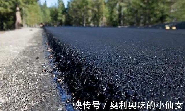 |“搞笑诺贝尔”奖：沥青滴漏实验，熬死两位教授，下滴将在2027年