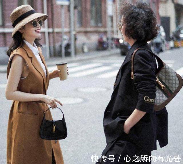 白色|入冬前的“高级减龄”穿搭法来袭!三木妈亲身示范,快快收藏