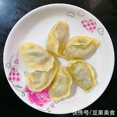 蒸饺～中午刚做完，晚上又想吃了