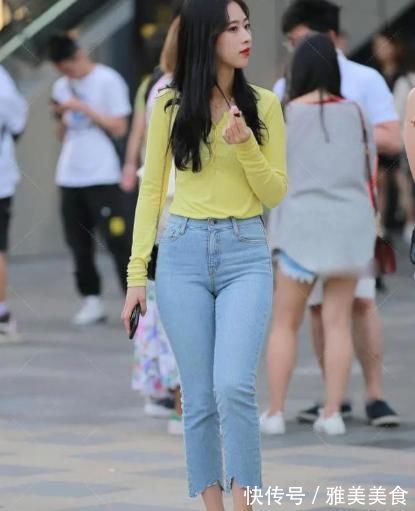 九分裤 牛仔裤穿出大气场,气质小姐姐简约时尚,网友:清新十足!