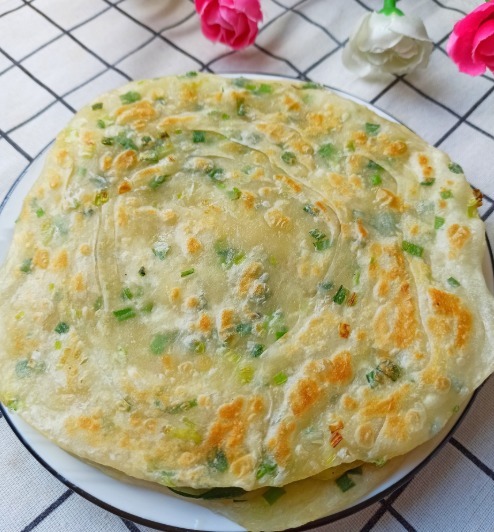 好吃|葱花饼怎么做才酥脆可口?原来和面有技巧,做对了比手抓饼还好吃