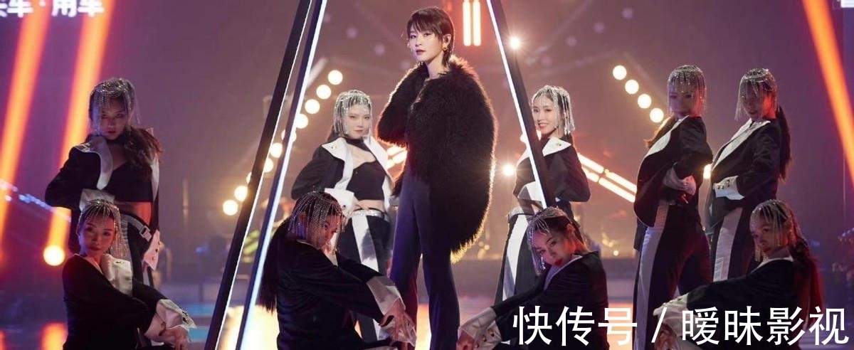 湖南卫视跨年晚会阵容官宣,华晨宇连续九年登台,王一博惊喜加盟