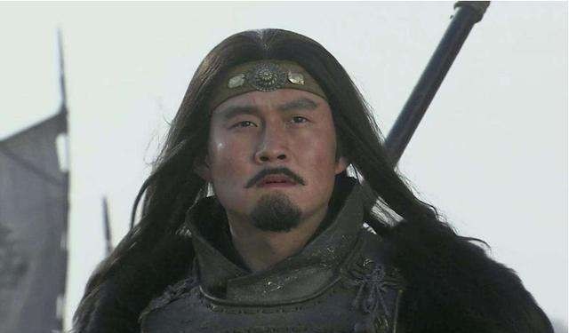 董卓|董卓手下有4位大将，华雄最弱，榜首无人能敌