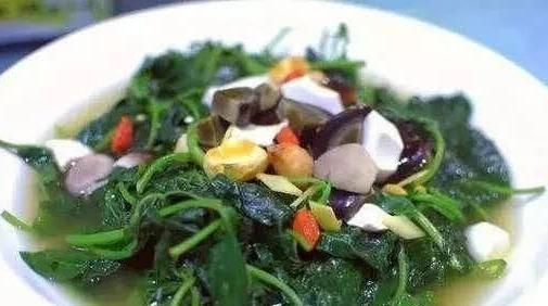 紅薯葉好吃卻不能亂吃,吃紅薯葉有1大禁忌,為健康早知曉