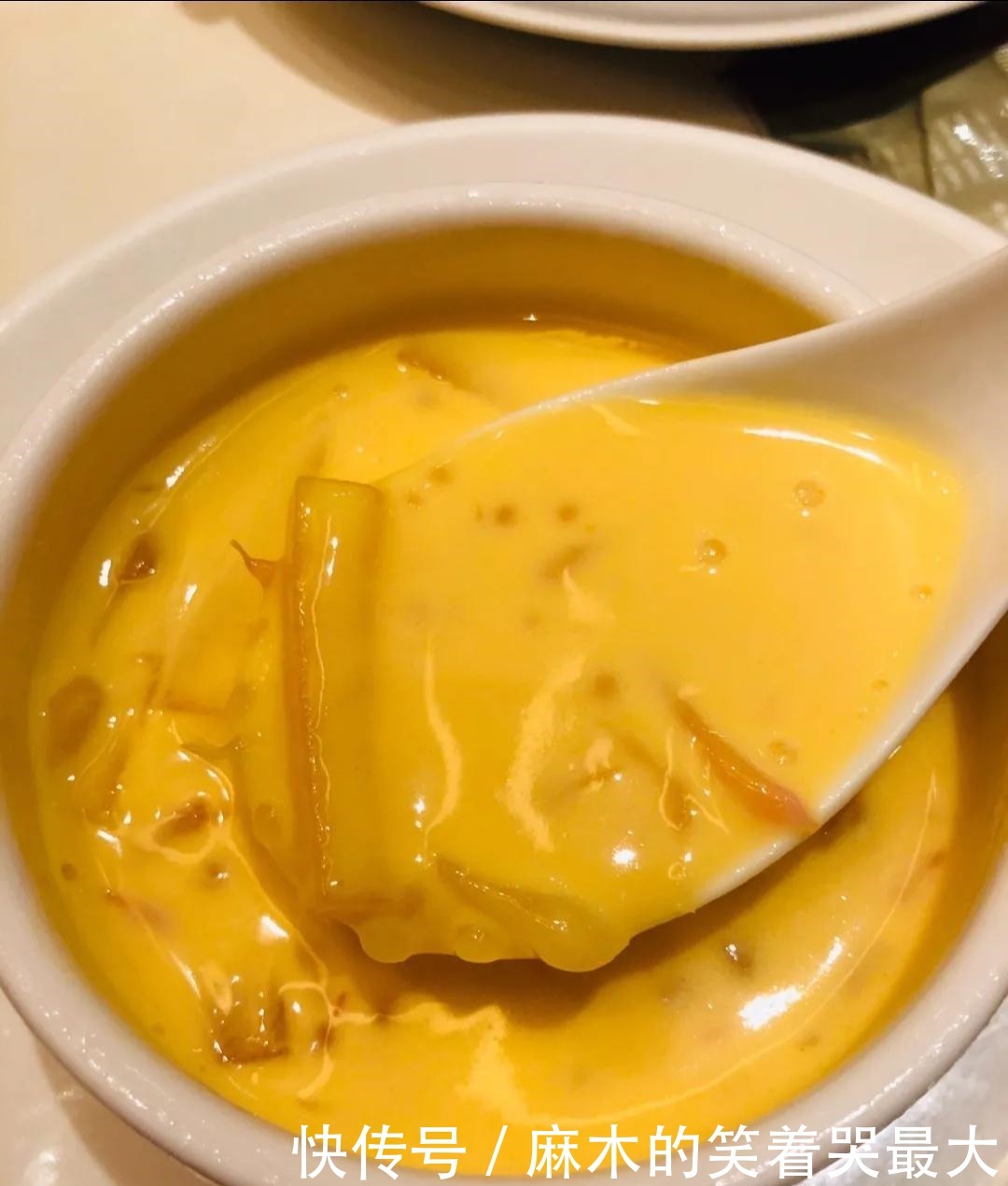 难忘|这家粤菜老店为何如此低调红火就这道冰烧三层肉就让你终生难忘