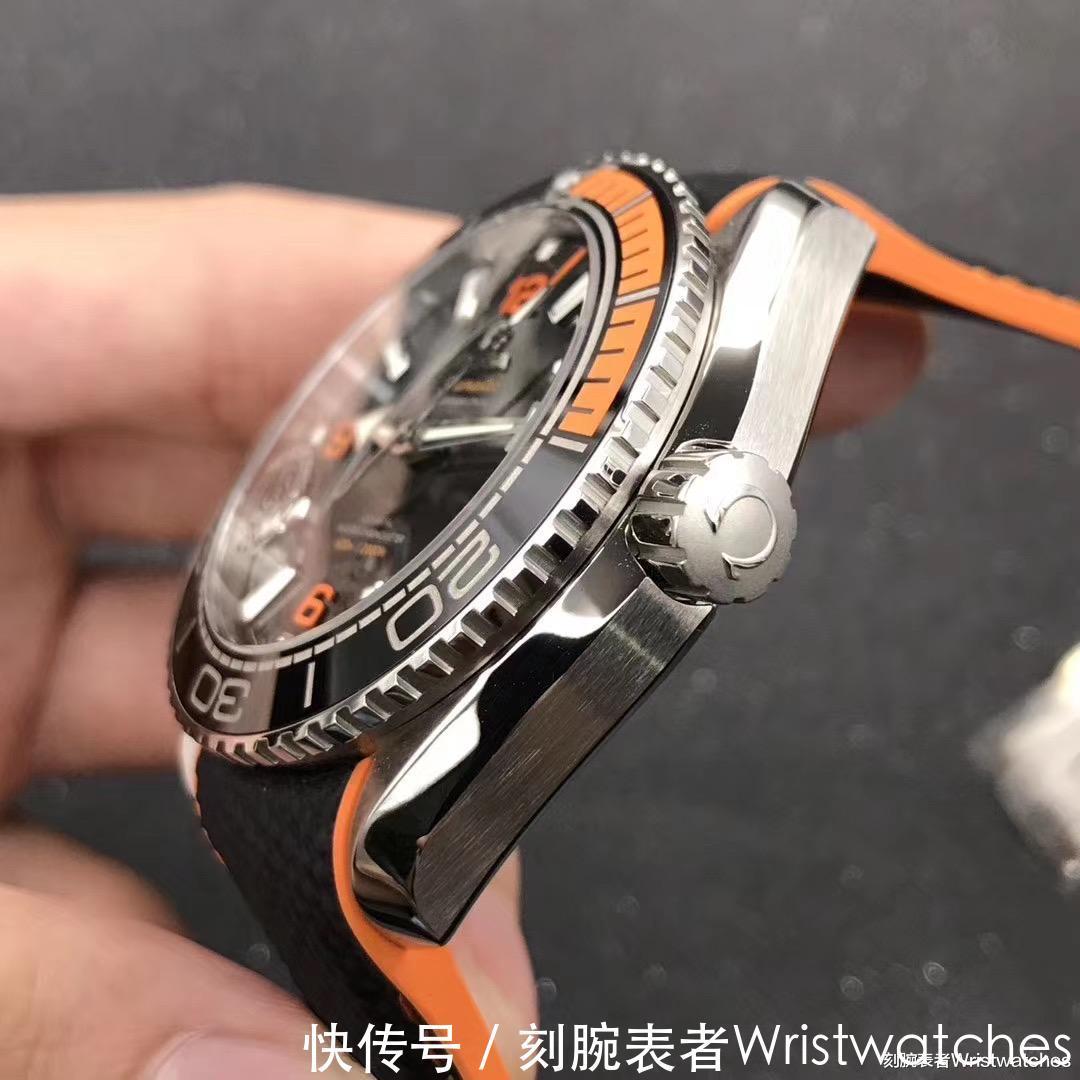 海马|VS厂欧米茄海马海洋宇宙600「四分之一橙」终极版评测！