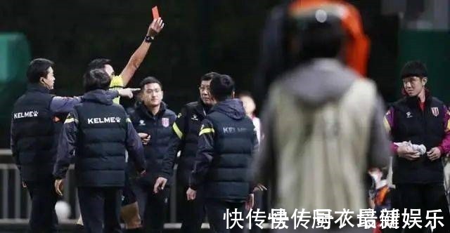 替补席|足协宣超重罚单,冲超领头羊遭遇重创,主力停赛教练直接禁赛半年