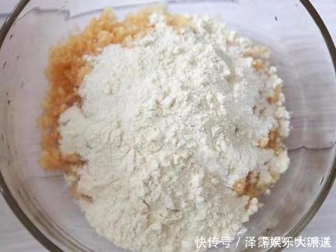 简单|早餐饼新吃法,加1个苹果,不揉面不发面,简单快速香甜好吃