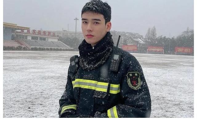 中餐廳5|龔俊影視綜藝雙喜臨門，剛官宣了《中餐廳》，又迎新劇定檔