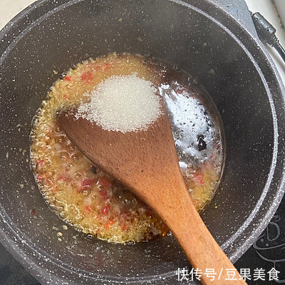 脾胃虚寒|最让孩子停不下筷子的竟然是蒜蓉酱烤茄子