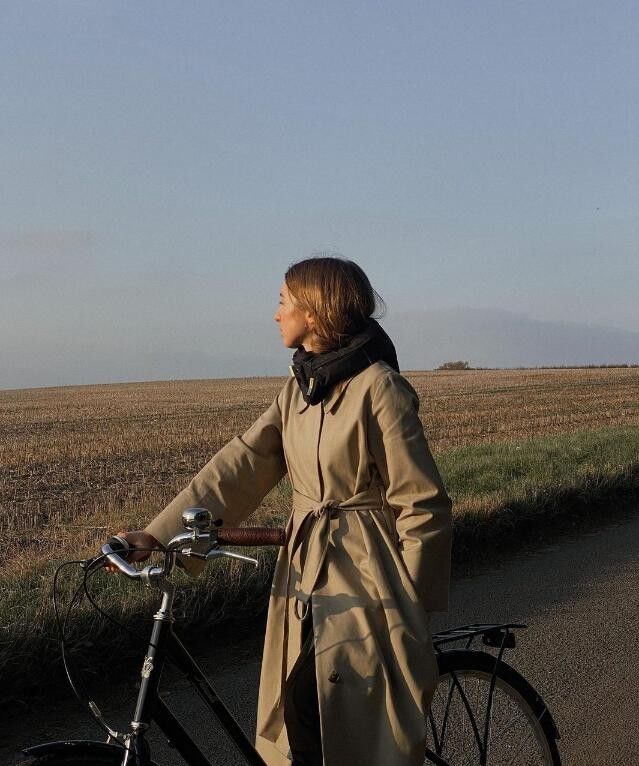 卡其色|坚持最Minimal的路线时博 但看起来却极有质感舒适而优雅