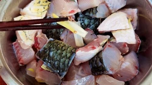 鱼肉|入秋后,带鱼鲫鱼靠边站,这鱼要多吃,肉厚刺少营养高,别不懂吃
