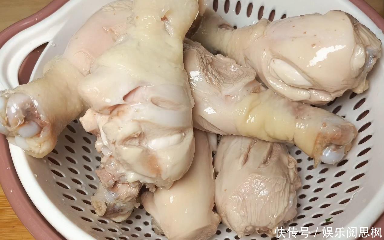 配方|酒店大厨珍藏多年的卤鸡腿配方，十分入味，筷子一夹就骨肉脱离