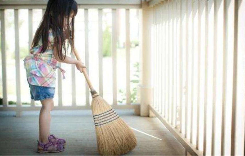 坏习惯|长大有出息的孩子,从小没有这4种坏习惯,父母要注意观察