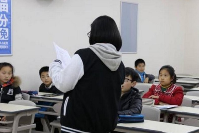 小学生|小学生“另类名字”,连名带姓一共三笔,爸爸调侃:考试节省时间