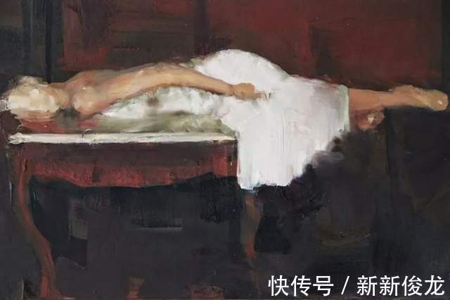 画家@她以生动、动感和现代的笔触,描绘画面