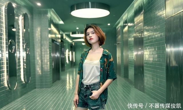 无可挑剔|模特身材、衣着、气质无可挑剔